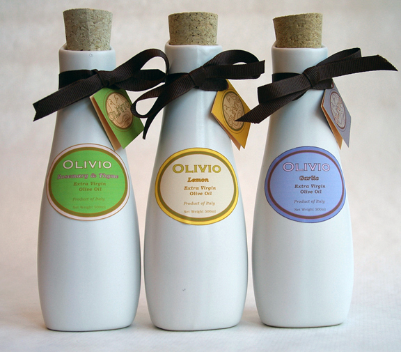 Olivio Oil Bottles white set